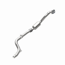 Load image into Gallery viewer, MagnaFlow Exhaust Products 6561139 California CARB Direct-Fit Catalytic Converter for Select Chrysler 300, Dodge Challenger, Dodge Charger
