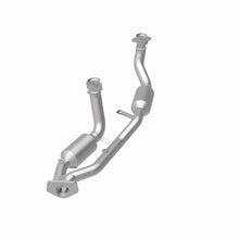Load image into Gallery viewer, MagnaFlow Exhaust Products 23542 HM Grade Direct-Fit Catalytic Converter for Select Ford Windstar