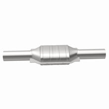 Load image into Gallery viewer, MagnaFlow Exhaust Products 3322223 California CARB Direct-Fit Catalytic Converter for Select Buick LeSabre, Buick Park Avenue, Buick Reatta, Buick Riviera, Cadillac Commercial Chassis, Cadillac DeVille, Cadillac Fleetwood, Oldsmobile 88, Oldsmobile 98,
