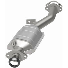 Load image into Gallery viewer, MagnaFlow Exhaust Products 51113 OEM Grade Direct-Fit Catalytic Converter for Select Subaru Forester, Subaru Impreza, Subaru Legacy