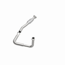 Load image into Gallery viewer, MagnaFlow Exhaust Products 23142 HM Grade Direct-Fit Catalytic Converter for Select Chevrolet Express 2500, Chevrolet Express 3500, Chevrolet G30, GMC G3500, GMC Savana 2500, GMC Savana