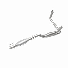 Load image into Gallery viewer, MagnaFlow Exhaust Products 93423 Standard Grade Direct-Fit Catalytic Converter for Select Ford E-150 Econoline, Ford E-150 Econoline Club Wagon