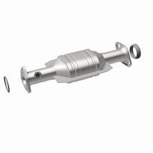 Load image into Gallery viewer, MagnaFlow Exhaust Products 27401 HM Grade Direct-Fit Catalytic Converter for Select Honda Odyssey