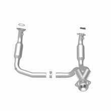 Load image into Gallery viewer, MagnaFlow Exhaust Products 5451631 California CARB Direct-Fit Catalytic Converter for Select Cadillac Escalade, Cadillac Escalade ESV, Cadillac Escalade EXT, Chevrolet Tahoe, GMC Sierra 1500, GMC Yukon, GMC Yukon XL