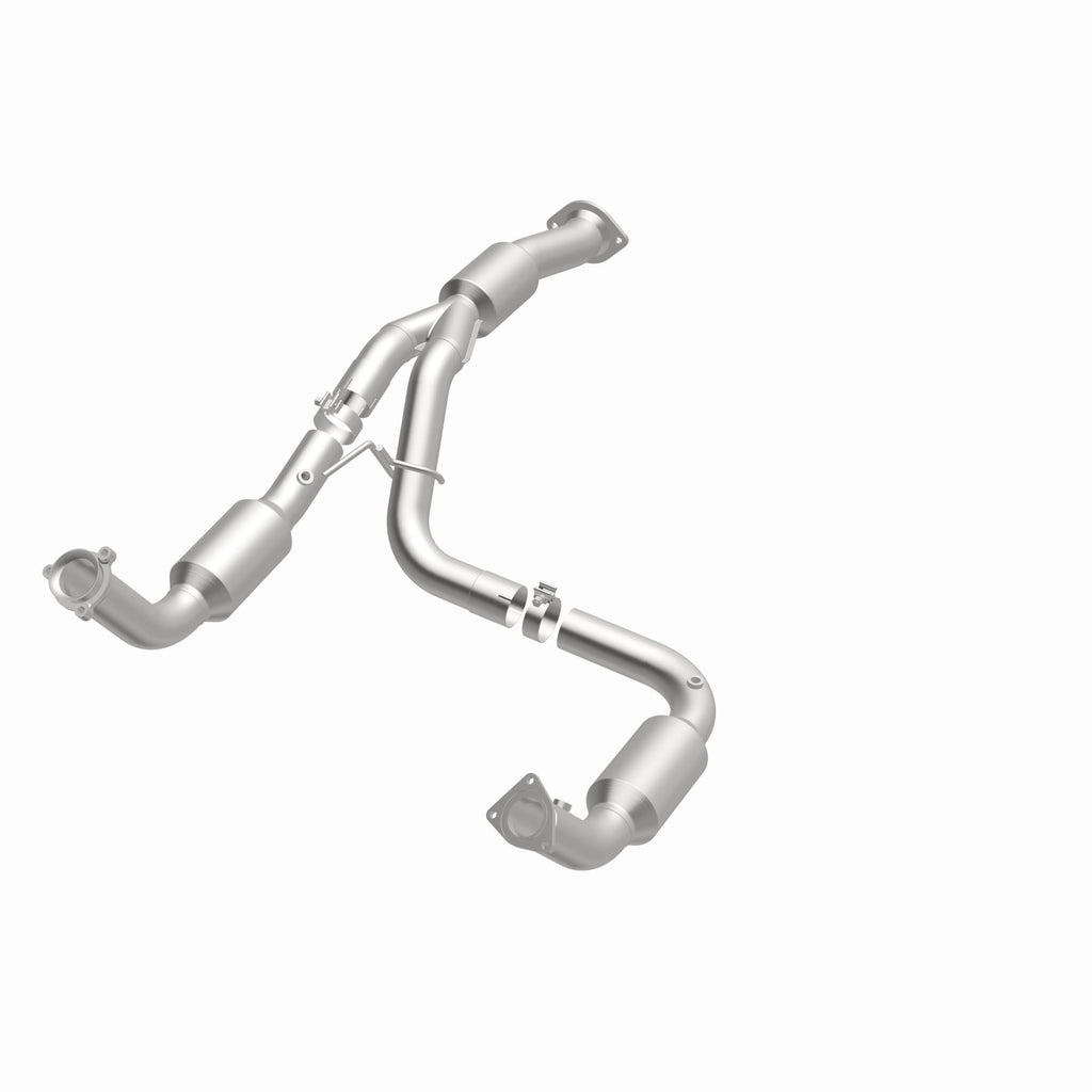 MagnaFlow Exhaust Products 5582812 California CARB Direct-Fit Catalytic Converter for Select Chevrolet Silverado HD, Chevrolet Silverado HD, GMC Sierra HD, GMC Sierra HD