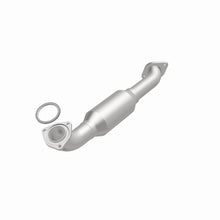 Load image into Gallery viewer, MagnaFlow Exhaust Products 5461689 California CARB Direct-Fit Catalytic Converter for Select Pontiac G8