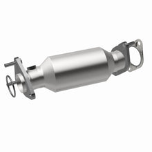Load image into Gallery viewer, MagnaFlow Exhaust Products 52665 OEM Grade Direct-Fit Catalytic Converter for Select Nissan Frontier, Nissan NV1500, Nissan NV2500, Nissan NV3500, Nissan Pathfinder, Nissan Xterra, Suzuki Equator