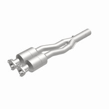 Load image into Gallery viewer, MagnaFlow Exhaust Products 22937 HM Grade Direct-Fit Catalytic Converter for Select Audi TT Quattro