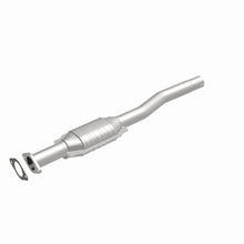 Load image into Gallery viewer, MagnaFlow Exhaust Products 51804 OEM Grade Direct-Fit Catalytic Converter for Select Chevrolet Captiva Sport, Chevrolet Equinox, GMC Terrain