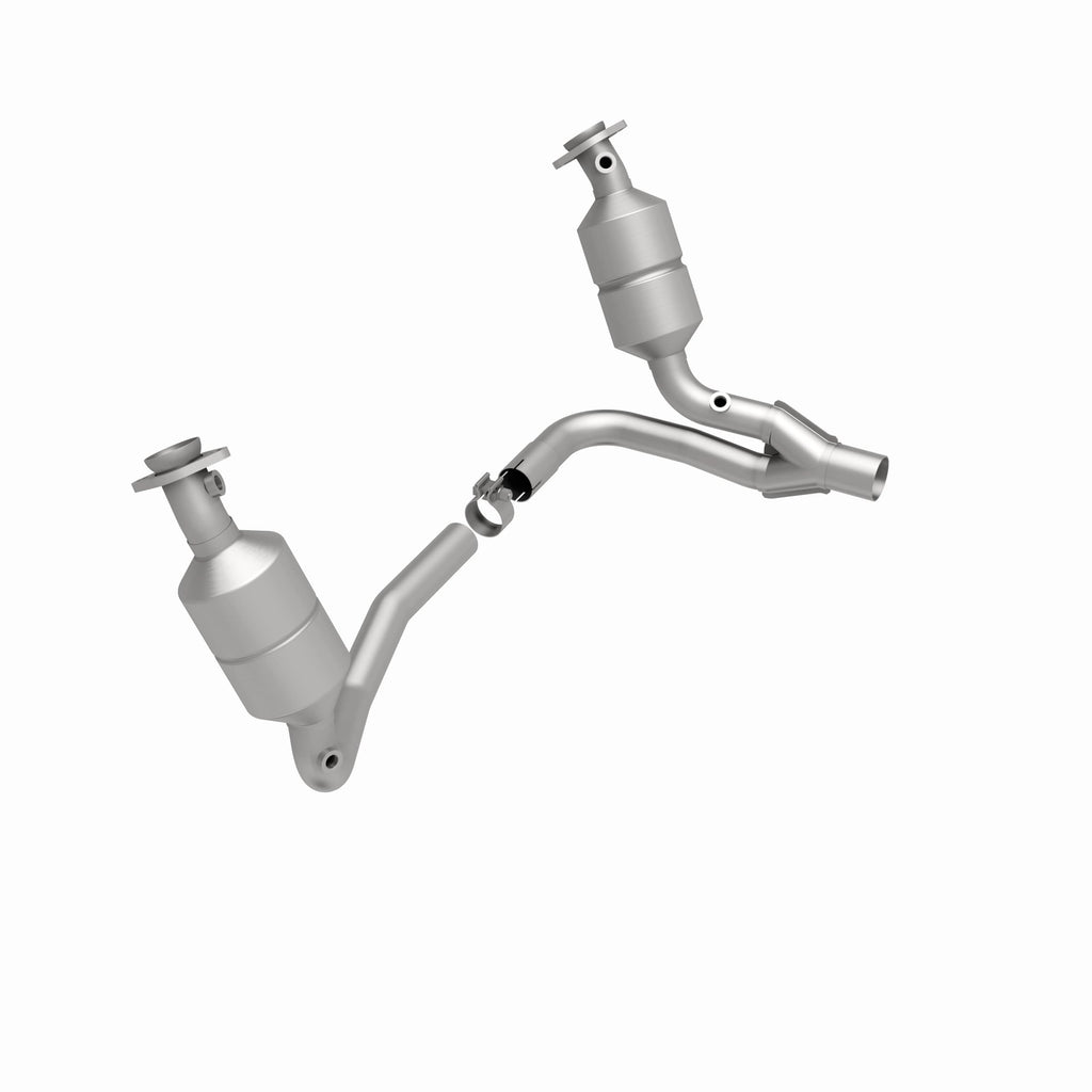 MagnaFlow Exhaust Products 49658 OEM Grade Direct-Fit Catalytic Converter for Select Dodge Dakota