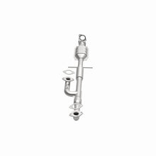 Load image into Gallery viewer, MagnaFlow Exhaust Products 24395 HM Grade Direct-Fit Catalytic Converter for Select Hyundai XG350, Kia Amanti