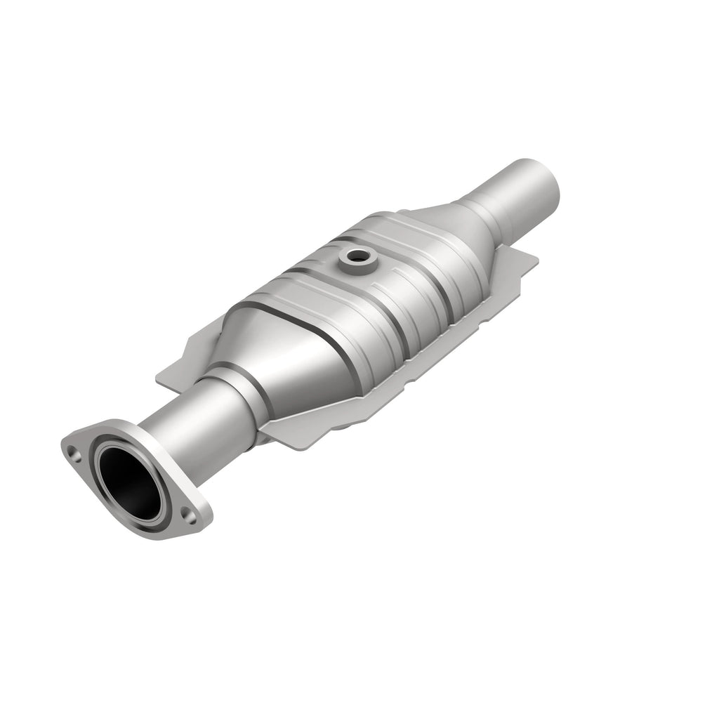 MagnaFlow Exhaust Products 51288 OEM Grade Direct-Fit Catalytic Converter for Select Ford Fusion, Mercury Milan
