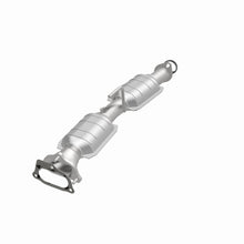 Load image into Gallery viewer, MagnaFlow Exhaust Products 49400 OEM Grade Direct-Fit Catalytic Converter for Select Ford Explorer, Ford Explorer Sport, Ford Explorer Sport Trac, Mercury Mountaineer
