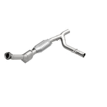 Load image into Gallery viewer, MagnaFlow Exhaust Products 51412 OEM Grade Direct-Fit Catalytic Converter for Select Ford Expedition, Ford F-150, Ford F-250, Lincoln Blackwood, Lincoln Navigator