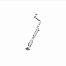 Load image into Gallery viewer, MagnaFlow Exhaust Products 52828 OEM Grade Direct-Fit Catalytic Converter for Select Hyundai Elantra, Hyundai Elantra Coupe, Hyundai Elantra GT, Kia Forte, Kia Forte Koup, Kia Forte5