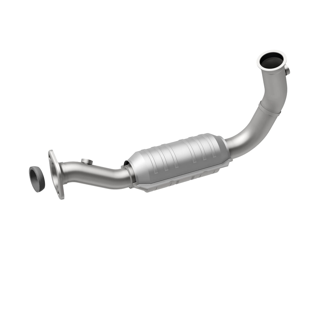 MagnaFlow Exhaust Products 49583 OEM Grade Direct-Fit Catalytic Converter for Select Jeep Liberty