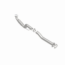 Load image into Gallery viewer, MagnaFlow Exhaust Products 5582534 California CARB Direct-Fit Catalytic Converter for Select Chevrolet Express 2500, Chevrolet Express 3500, GMC Savana 2500, GMC Savana