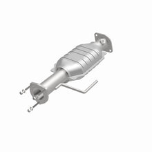 Load image into Gallery viewer, MagnaFlow Exhaust Products 23297 HM Grade Direct-Fit Catalytic Converter for Select Jeep Wrangler