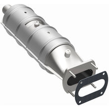 Load image into Gallery viewer, MagnaFlow Exhaust Products 55213 Standard Grade Direct-Fit Catalytic Converter for Select Ford E-250 Econoline, Ford E-250 Econoline Club Wagon, Ford E-350 Econoline, Ford E-350 Econoline Club Wagon, Ford F-250, Ford F-250 HD, Ford F-350