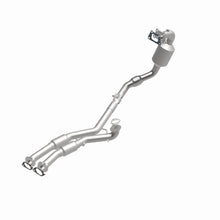 Load image into Gallery viewer, MagnaFlow Exhaust Products 5582647 California CARB Manifold Catalytic Converter for Select Cadillac SRX