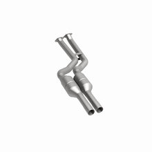 Load image into Gallery viewer, MagnaFlow Exhaust Products 5671760 California CARB Direct-Fit Catalytic Converter for Select BMW 325Ci, BMW 325i