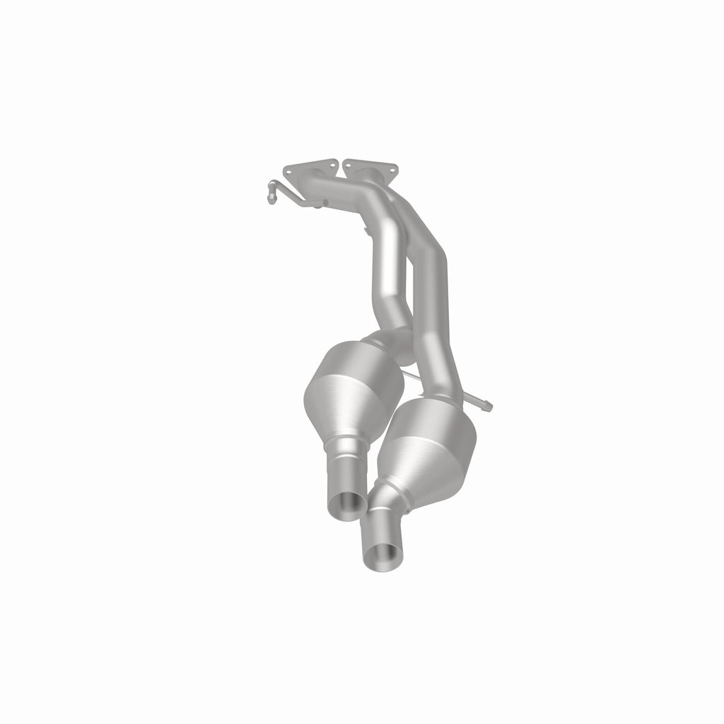 MagnaFlow Exhaust Products 5491957 California CARB Direct-Fit Catalytic Converter for Select Audi Q7, Volkswagen Touareg
