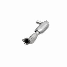 Load image into Gallery viewer, MagnaFlow Exhaust Products 447133 California CARB Direct-Fit Catalytic Converter for Select Ford F-150, Ford F-250
