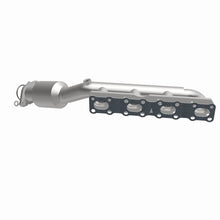 Load image into Gallery viewer, MagnaFlow Exhaust Products 4583380 California CARB Manifold Catalytic Converter for Select INFINITI QX56, Nissan Pathfinder Armada, Nissan TITAN