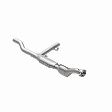 Load image into Gallery viewer, MagnaFlow Exhaust Products 447134 California CARB Direct-Fit Catalytic Converter for Select Ford F-150, Ford F-250