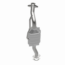 Load image into Gallery viewer, MagnaFlow Exhaust Products 93368 Standard Grade Direct-Fit Catalytic Converter for Select Ford Country Squire, Ford LTD, Ford LTD Crown Victoria, Lincoln Town Car, Mercury Grand Marquis