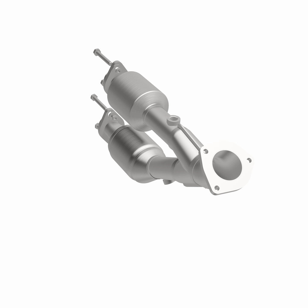 MagnaFlow Exhaust Products 49465 OEM Grade Direct-Fit Catalytic Converter for Select Jeep Cherokee