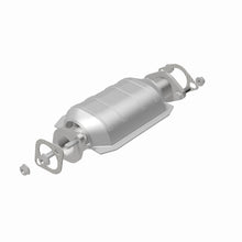 Load image into Gallery viewer, MagnaFlow Exhaust Products 457001 California CARB Direct-Fit Catalytic Converter for Select Kia Sportage
