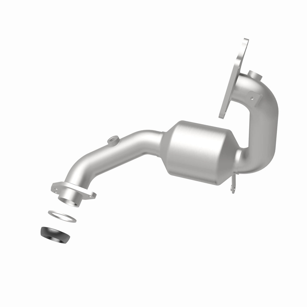MagnaFlow Exhaust Products 52439 OEM Grade Direct-Fit Catalytic Converter for Select Nissan Juke