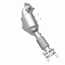 Load image into Gallery viewer, MagnaFlow Exhaust Products 21-711 OEM Grade Direct-Fit Catalytic Converter for Select Ford Fiesta