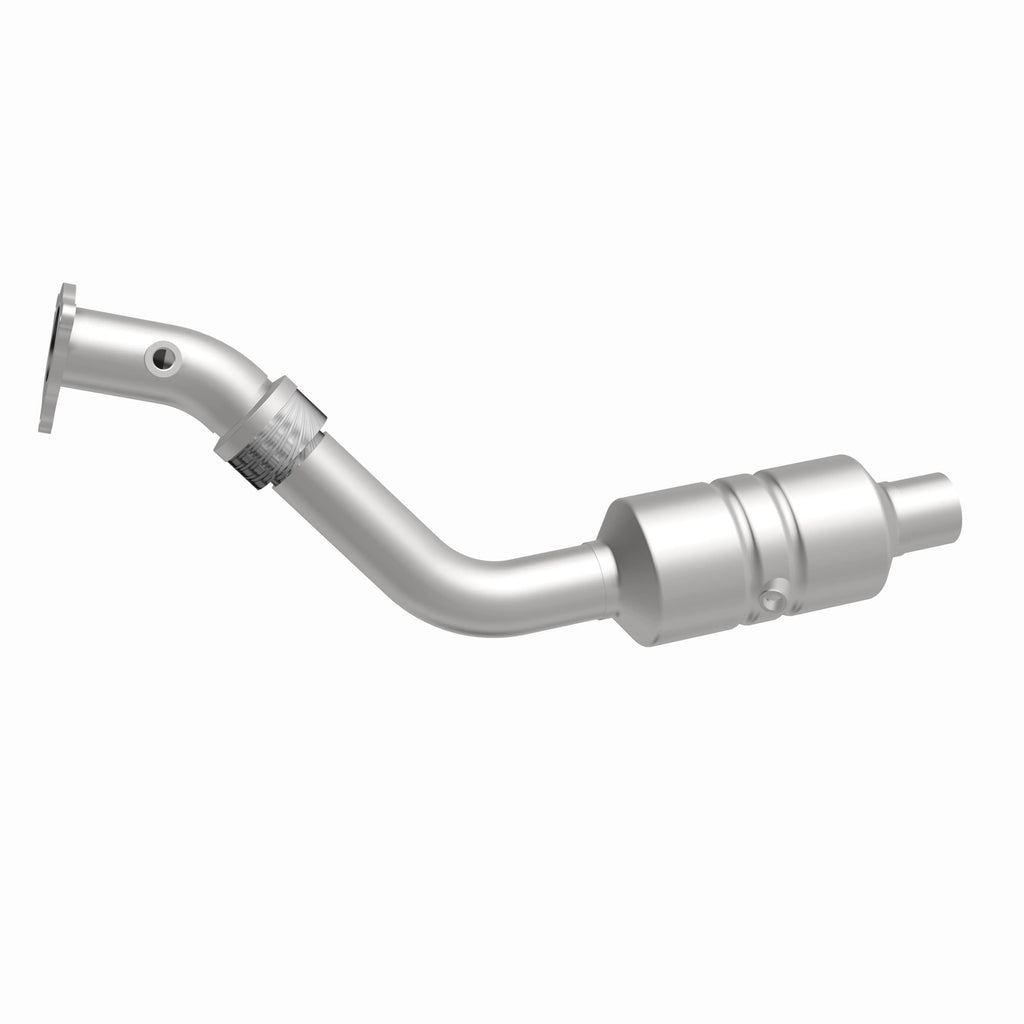 MagnaFlow Exhaust Products 49526 OEM Grade Direct-Fit Catalytic Converter for Select Chrysler Pacifica