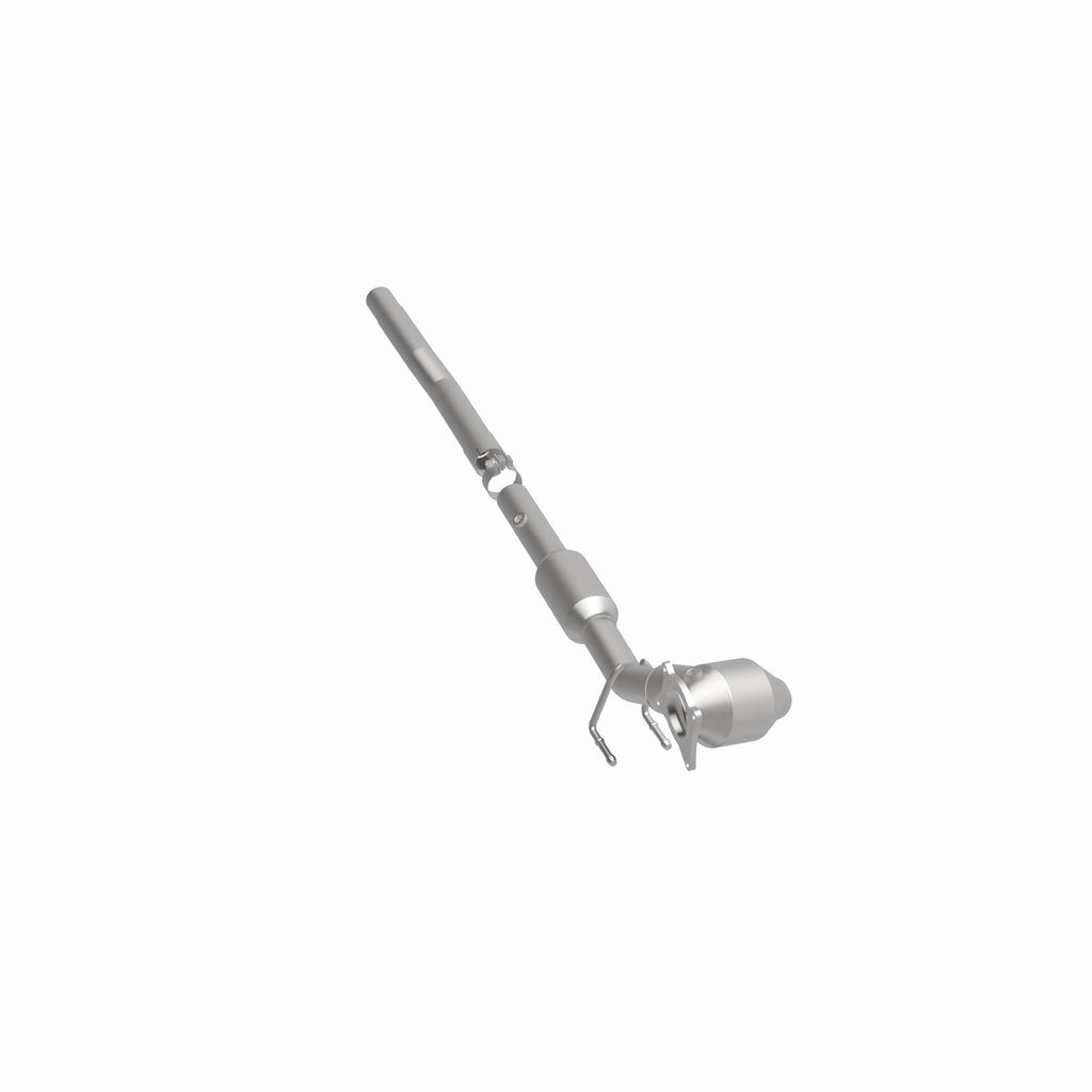 MagnaFlow Exhaust Products 52281 OEM Grade Direct-Fit Catalytic Converter for Select Volkswagen Beetle, Volkswagen CC, Volkswagen Jetta, Volkswagen Passat