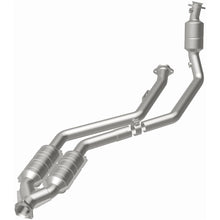 Load image into Gallery viewer, MagnaFlow Exhaust Products 444059 California CARB Direct-Fit Catalytic Converter for Select Mercedes-Benz CLK320