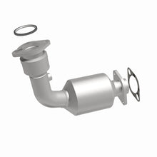 Load image into Gallery viewer, MagnaFlow Exhaust Products 5461627 California CARB Direct-Fit Catalytic Converter for Select Pontiac G8