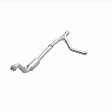 Load image into Gallery viewer, MagnaFlow Exhaust Products 4651597 California CARB Direct-Fit Catalytic Converter for Select Dodge Ram