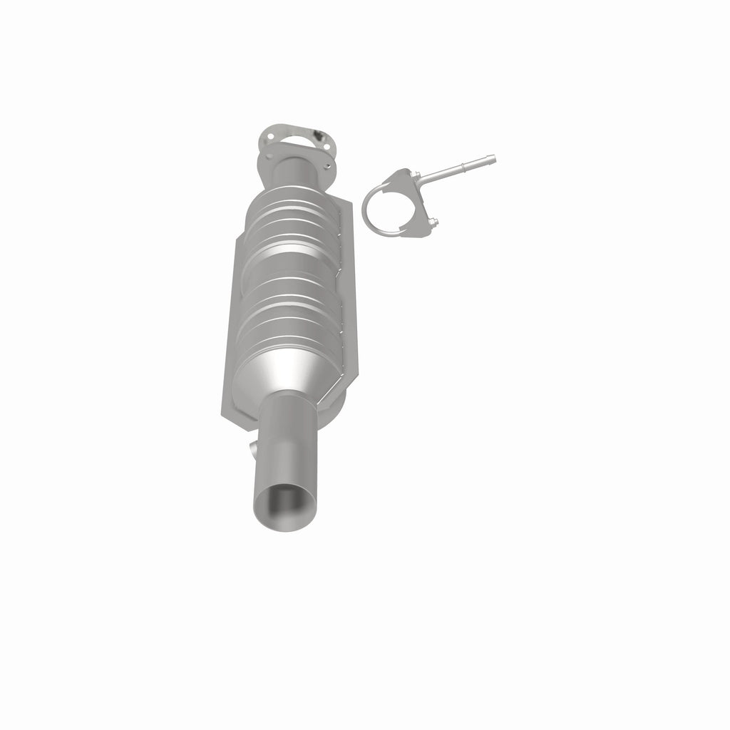 MagnaFlow Exhaust Products 52228 OEM Grade Direct-Fit Catalytic Converter for Select Ford E-350 Super Duty, Ford E-450 Super Duty, Ford F-250, Ford F-250 Super Duty, Ford F-350 Super Duty, Ford F-450 Super Duty, Ford F-550 Super Duty
