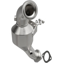 Load image into Gallery viewer, MagnaFlow Exhaust Products 51738 OEM Grade Direct-Fit Catalytic Converter for Select Ford Edge, Ford Explorer, Ford Special Service Police Sedan, Ford Taurus, Lincoln MKT