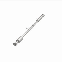 Load image into Gallery viewer, MagnaFlow Exhaust Products 5571815 California CARB Direct-Fit Catalytic Converter for Select Hyundai Tucson