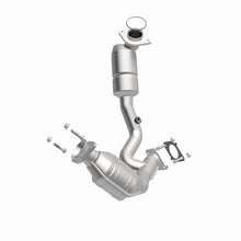 Load image into Gallery viewer, MagnaFlow Exhaust Products 25208 HM Grade Direct-Fit Catalytic Converter for Select Ford Taurus, Mercury Sable