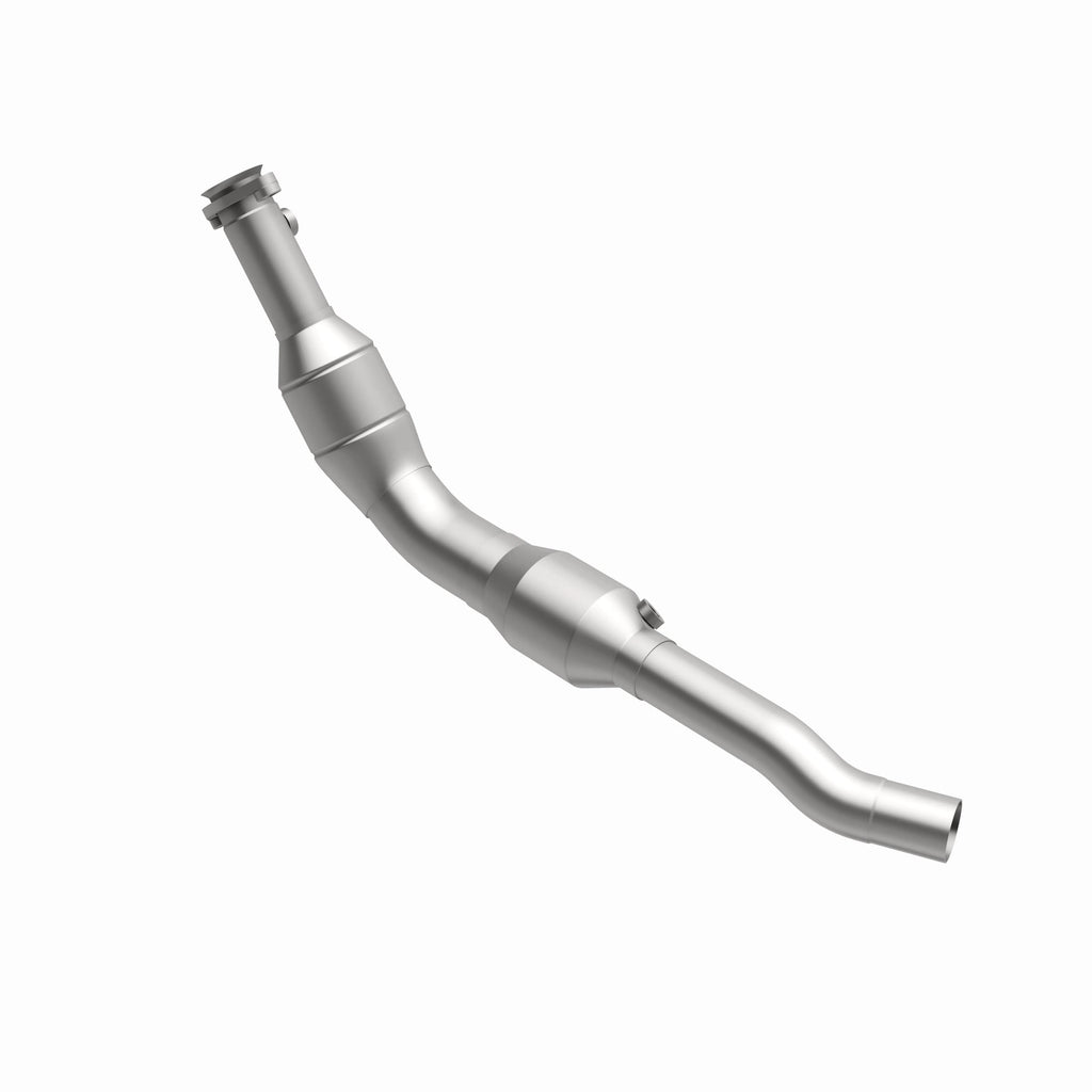 MagnaFlow Exhaust Products 93687 HM Grade Direct-Fit Catalytic Converter for Select Land Rover LR3, Land Rover Range Rover Sport