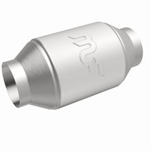 Load image into Gallery viewer, MagnaFlow Exhaust Products 69019 Metallic Grade Universal Catalytic Converter