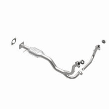 Load image into Gallery viewer, MagnaFlow Exhaust Products 23628 HM Grade Direct-Fit Catalytic Converter for Select Chevrolet Blazer, GMC Jimmy