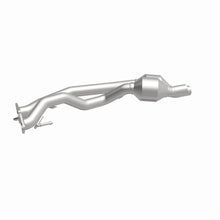 Load image into Gallery viewer, MagnaFlow Exhaust Products 5491957 California CARB Direct-Fit Catalytic Converter for Select Audi Q7, Volkswagen Touareg