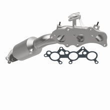 Load image into Gallery viewer, MagnaFlow Exhaust Products 5582430 California CARB Manifold Catalytic Converter for Select Toyota 4Runner, Toyota FJ Cruiser