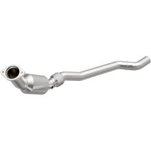 Load image into Gallery viewer, MagnaFlow Exhaust Products 5561585 California CARB Direct-Fit Catalytic Converter for Select Chrysler 300, Dodge Charger, Dodge Magnum