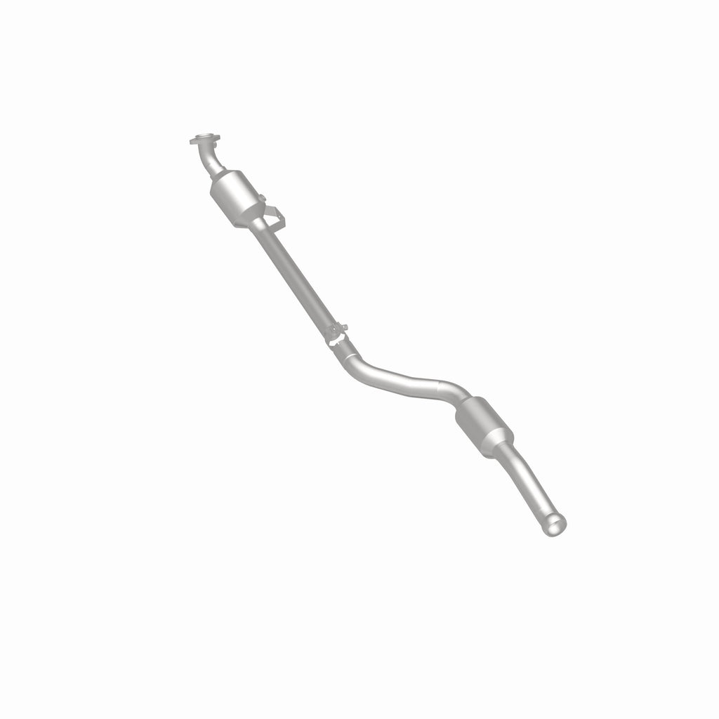 MagnaFlow Exhaust Products 21-439 OEM Grade Direct-Fit Catalytic Converter for Select Mercedes-Benz GLK350